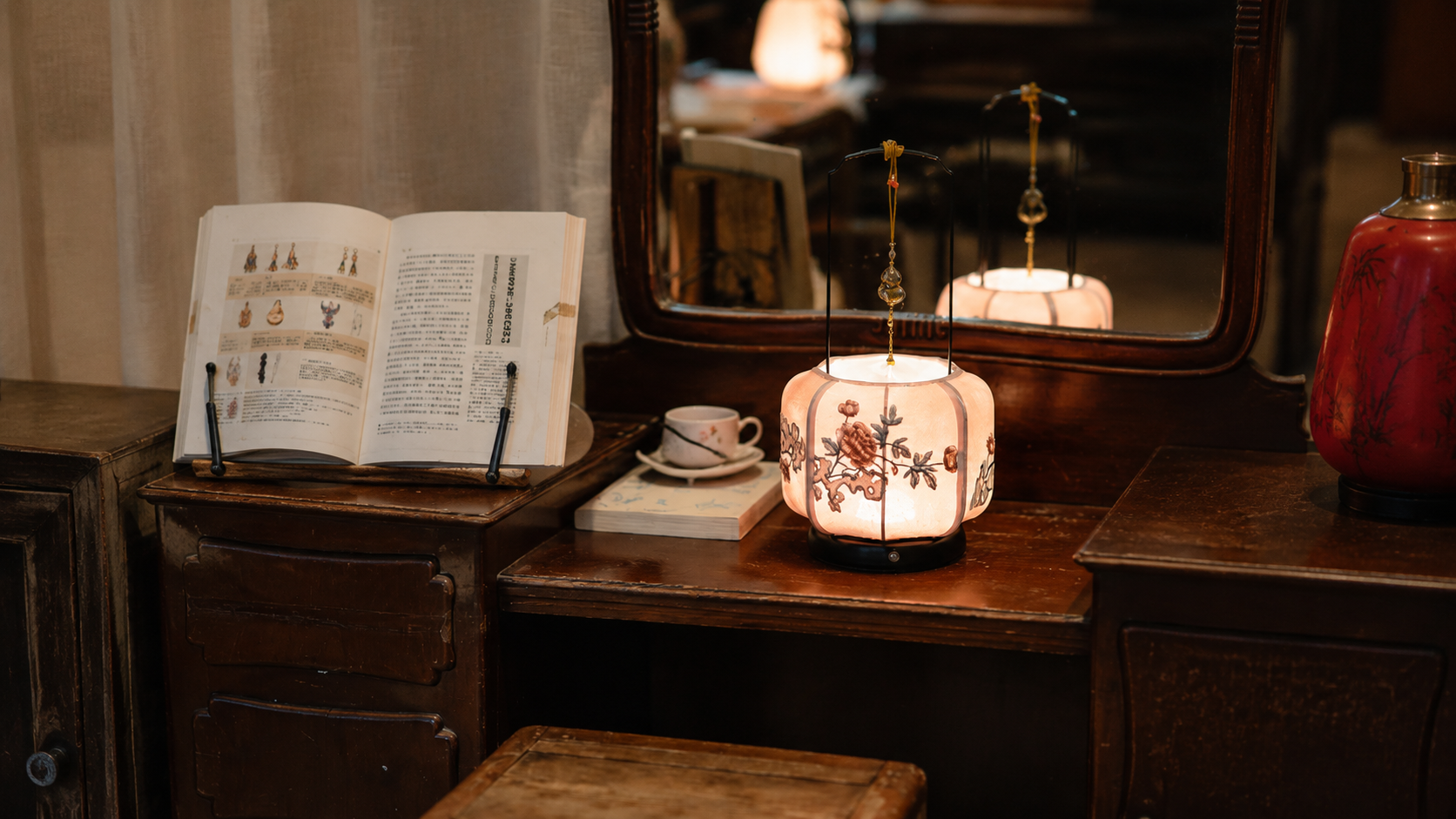 Behind the Glow: The Story of Atelier Sora’s Handcrafted Oriental Lamps