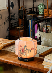 Dream Garden Peony Iron Frame Lamp